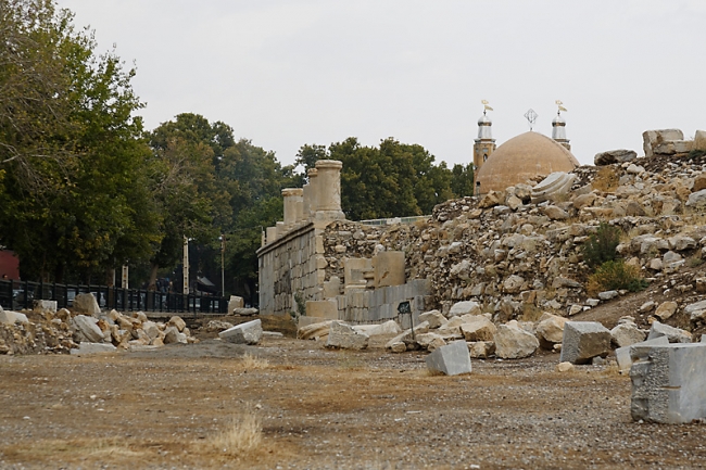 Kangâva-Temple d'Anahita-013